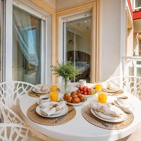 Апартаменты Vistas Al Mar
